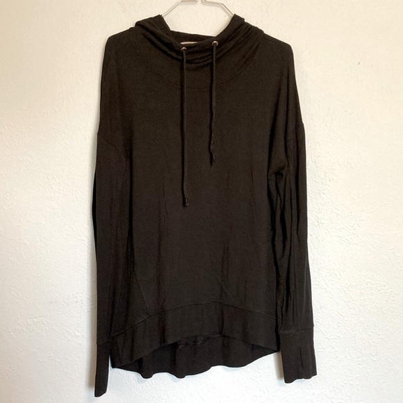 Athleta Womens Size M Black Drawstring Hoodie Hooded Sweatshirt Yoga Pullover - Picture 1 of 13